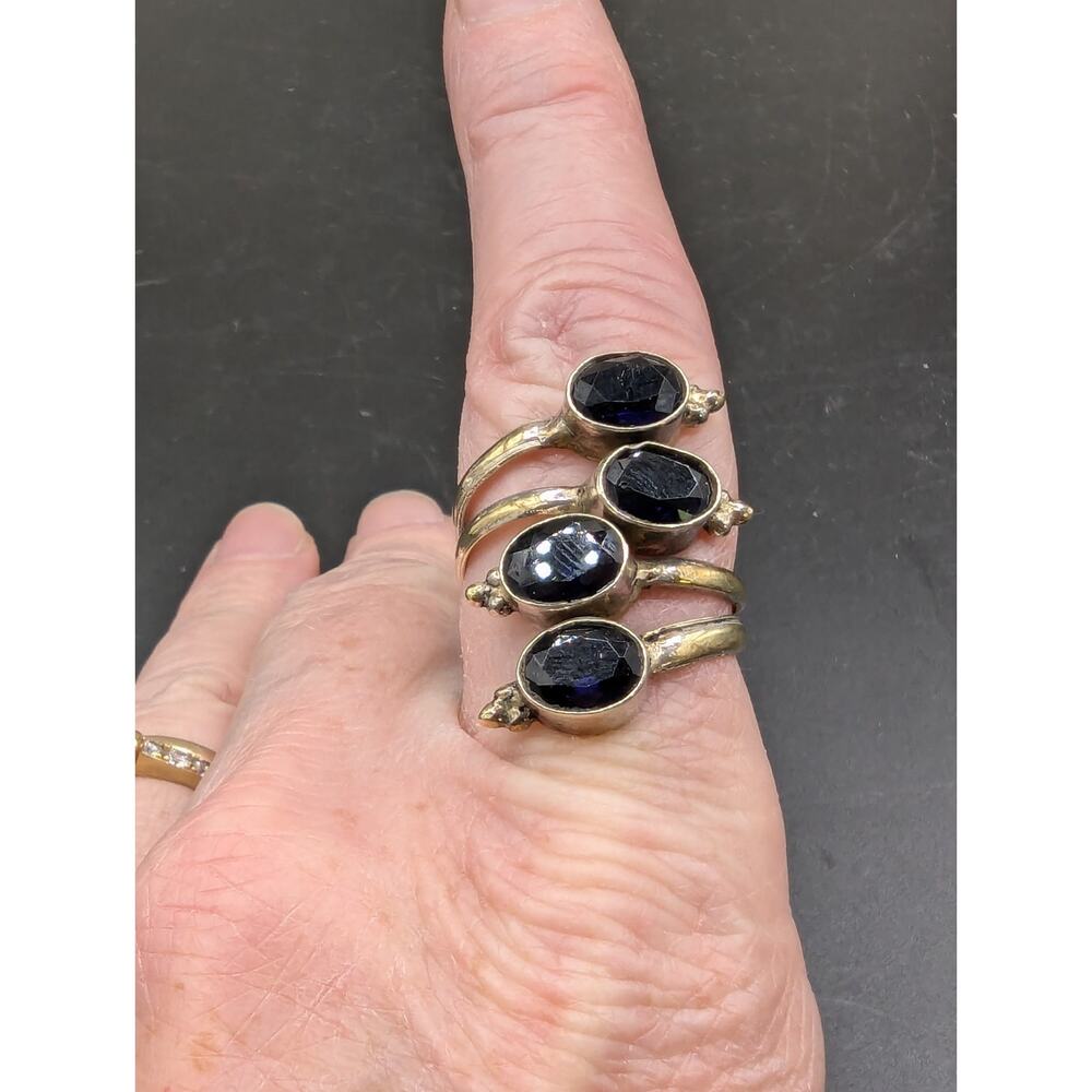 Vintage Silver Tone Single Finger 4 Band Stacked Blue Glass Ring Size 7.25